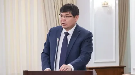 Кәсіпкерлер шетелге кетіп жатыр ма: Қаржы министрі пікір білдірді