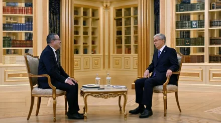 Тоқаев елдің болашағына қатысты сұрақтарға жауап берді