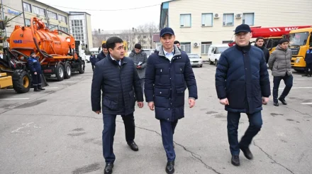 Цифрландыру және жасанды интеллект: Алматы әкімі негізгі кәсіпорындардың диспетчерлік қызметінің жұмысын тексерді