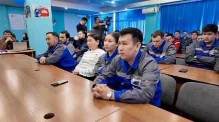 Өскеменде жұмысшы жастармен құқық бұзушылықтардың алдын алу бағытында профилактикалық кездесулер өтуде