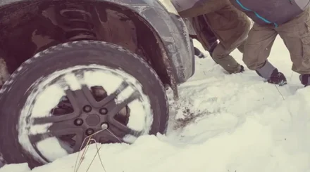 ТЖМ құтқарушылары бірнеше өңірде қар құрсауында қалғандарды құтқарды