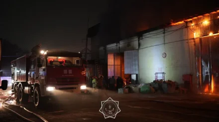 Мегаполисте қоймадан шыққан өрт толығымен сөндірілді