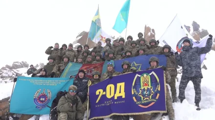 Алматылық курсанттар «Шымбұлақ» шыңын бағындырды