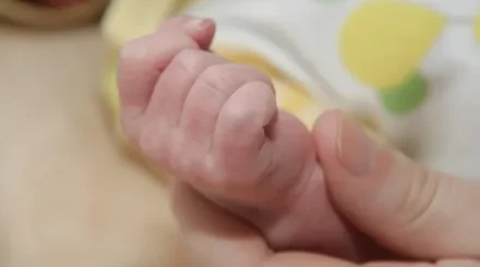Атырауда салмағы 5,8 келі болатын алып сәби дүниеге келді