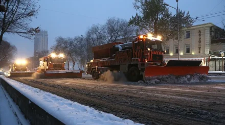 Алматы көшелерінен 11 мың текше метрден астам қар шығарылды