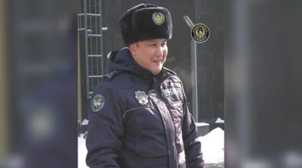 Адал полицей: Алматыда акция аясында учаскелік инспекторлар жұмысы көрсетілді