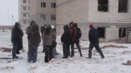 Заңсыз құрылыс: Ақтауда үлескерлер екі жылдан бері баспанаға қол жеткізе алмай келеді