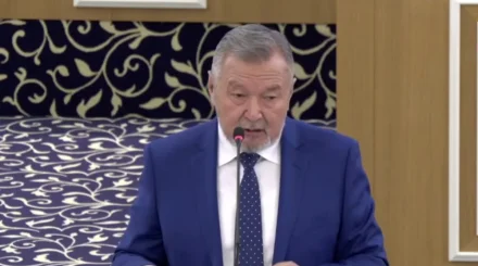 Жаңа Конституцияда діннің мемлекеттен бөлінуі егжей-тегжейлі реттеледі – Ақылбай