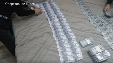 134 млн теңге пара алған: ШҚО-да лауазымды екі шенеунік қолға түсті (ВИДЕО)