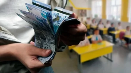Ақтөбеде мектеп директоры 250 мың теңге пара аламын деп 7,5 млн теңге айыппұл арқалады