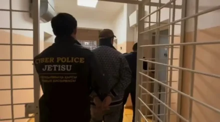 Жетісу облысында 23 жастағы жігіт жұрттың 36 млн теңгесін қалтасына басып алған (ВИДЕО)
