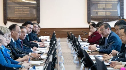 ЕҰУ-да жаңа Конституция жобасының негізгі тұжырымдары талқыланды