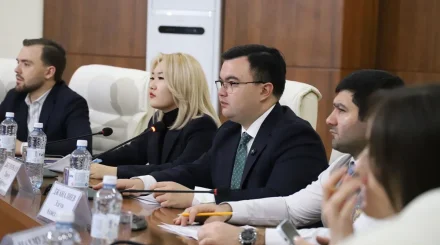 «Ассамблея жастары» РҚБ жаңа Конституция жобасын бірауыздан қолдады