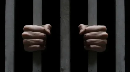 БҚО тұрғыны алты ай заңсыз қамалғанын дәлелдеп, 7,7 млн теңге өндіріп алды