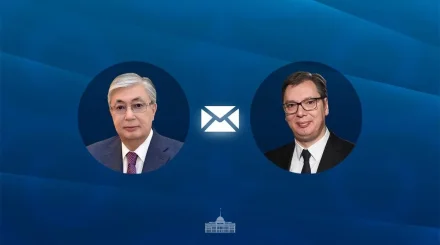 Тоқаев Сербия президентін елдің Мемлекеттілік күнімен құттықтады