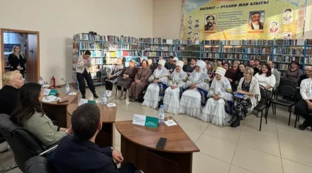 «150-ге жуық педагог пен оқушы сұрақ қойып, жауап алды»: Коалиция мүшелері Қарабалық кентіне барды