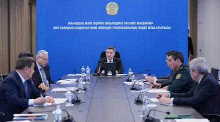 «Кез келген сценарийге дайын болуымыз керек»: Бектенов жедел штабтың отырысын өткізді