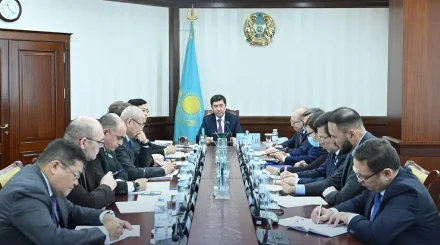Мәжіліс Тәжікстанмен одақтастық қатынастар туралы келісімдерді қарайды