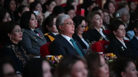 Қасым-Жомарт Тоқаев 8 наурыз қарсаңындағы мерекелік кешке қатысты