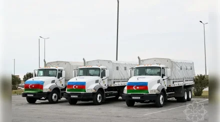 «10 тонна ұн, 6 тонна күріш»: Әзербайжан Иранға гуманитарлық көмек жіберді