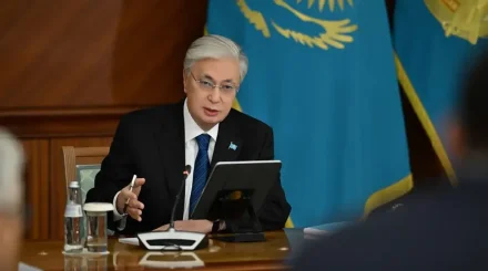 Турбулентті әлем мен стратегиялық ұстамдылық: президент Қазақстанның стратегиялық сыртқы саясат бағытын түсіндірді