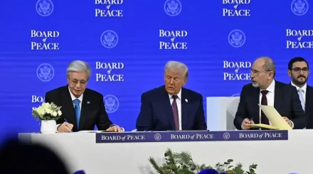 «Әлем халқы бітпейтін конференциялардан жалықты»: Тоқаев Трамп құрған Бейбітшілік кеңесінен не күтеді