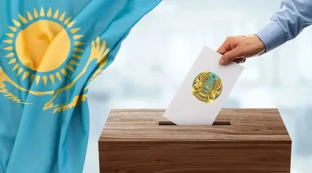 Қызылордада жастар дауыс беру сәтін әлеуметтік желіде көрсетіп жатыр - бақылаушы