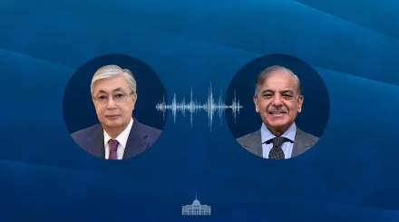 Пәкістанның премьер-министрі Тоқаевты референдумның табысты өтуімен құттықтады
