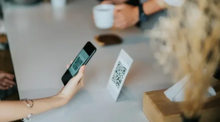 QR арқылы қауіпсіздік: Қазақстан шетелдік туристерге жаңа цифрлық бағдар ұсынды
