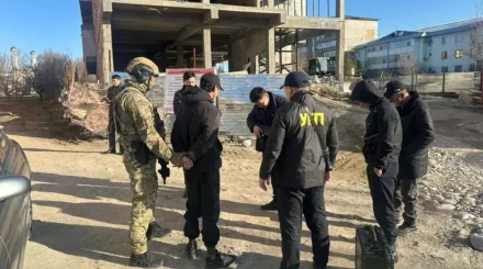 Жетісу облысында 13 пәтерді тонаған қылмыстық топ қолға түсті
