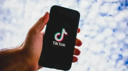 TikTok-тағы тікелей эфирінде басқа ұлтқа тіл тигізген Өскеменнің блогері изоляторға қамалды
