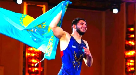Казахстанский борец стал двукратным чемпионом Азии
