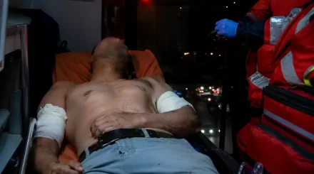 Мужчина получил ножевое ранение в грудь в Актау