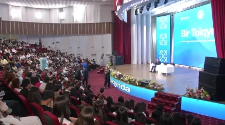 Партия «AMANAT» поддерживает молодежь