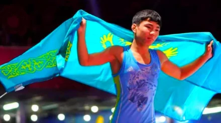 Казахстан завоевал 22 медали на чемпионате Азии по борьбе
