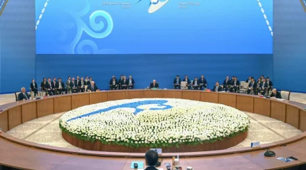 Токаев призвал ускорить цифровизацию транспортных коридоров ЕАЭС