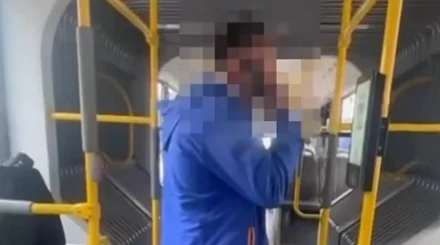 Мат в автобусе закончился для астанчанина арестом