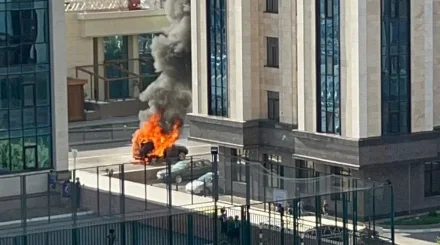Пять человек остаются в больнице после взрыва автомобиля в Астане