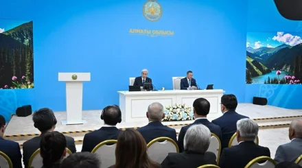 Токаев: Ответственные должностные лица должны принимать волевые решения без опаски