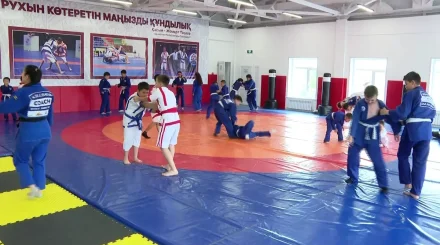 В поселке Актас Карагандинской области открылся новый физкультурно-оздоровительный комплекс в рамках предвыборной программы партии «AMANAT»