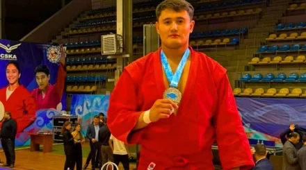 Казахстанских спортсменов отстранили от соревнований из-за допинга