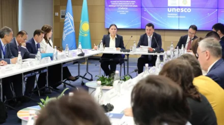 Государственный советник Ерлан Карин провел заседание Национальной комиссии Казахстана по делам ЮНЕСКО и ИСЕСКО