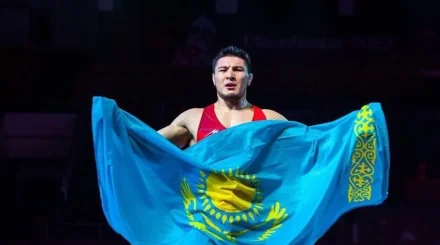 Казахстанский борец стал серебряным призером турнира в Монголии