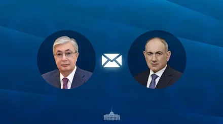 Токаев поздравил Пашиняна с победой его партии на парламентских выборах в Армении