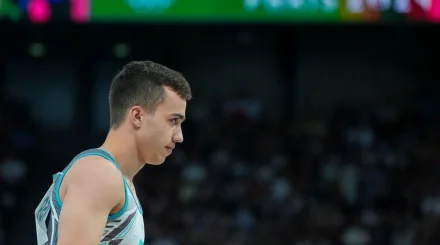 Лидер сборной Казахстана Милад Карими пропустит чемпионат Азии в Китае