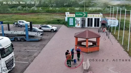 Любителей мусорить на дорогах выставили на “доску позора“ в Казахстане