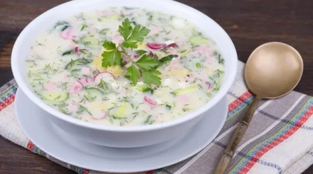 Летний деликатес: как выбрать продукты для вкусной и безопасной окрошки