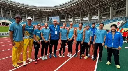 Сборная Казахстана завоевала золотую медаль на чемпионате Азии по эстафетному бегу