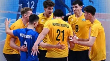 Казахстан вырвал победу у Австралии на Кубке Азии по волейболу