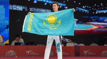 Казахстанские таеквондисты взяли 18 медалей в стартовый день Altaic Cup